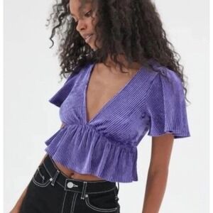 Urban Outfitters Cropped Peplum Velour Stretch Velvet Large Flutter Sleeve Boho